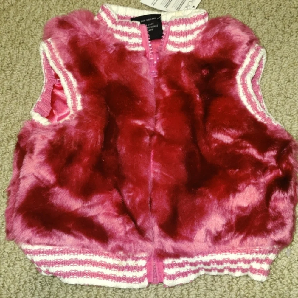 NWT Infant Girls Pink Faux Fur Zipup Vest 24 month
